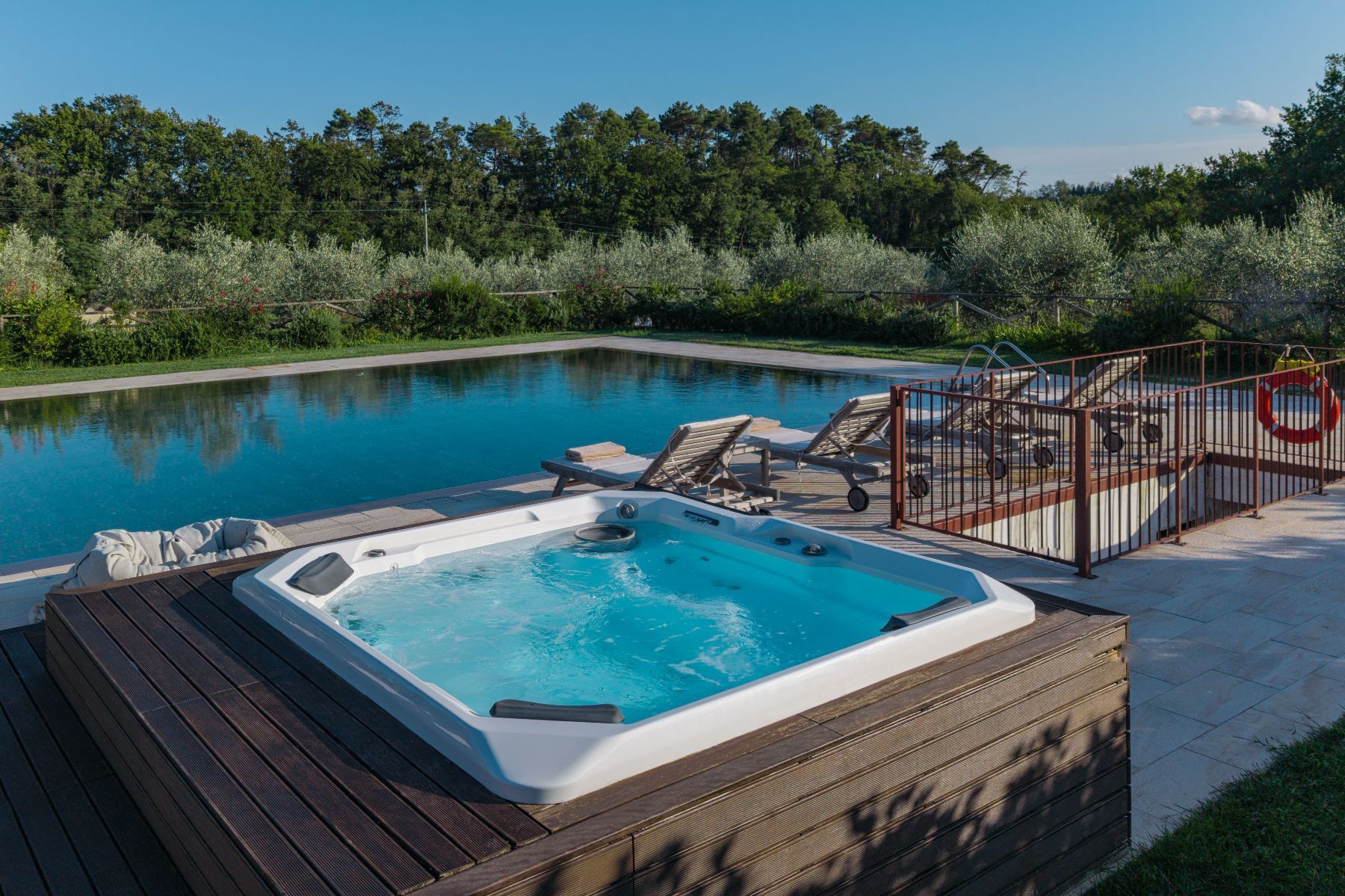 Colline villa photo.